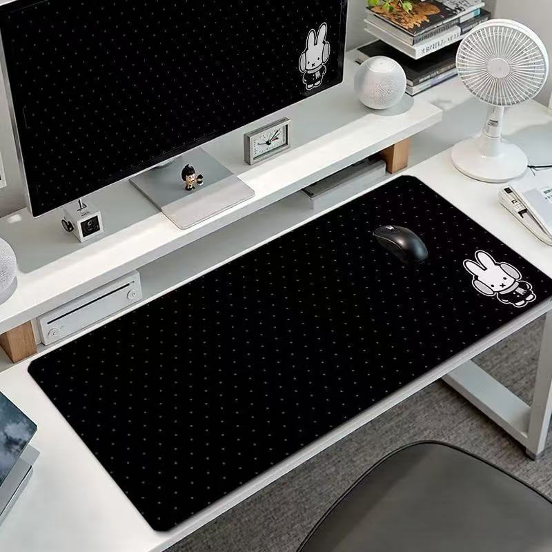 Niedliches Miffy-Kaninchen Gro – Gaming Accessories Laptop Bewertung und Preis